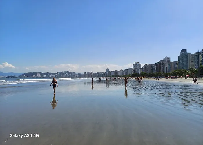 Kitnet Simples Na Ponta Da Praia ,Santos, Uma Quadra Da Praia, Proximo Ao Aquario